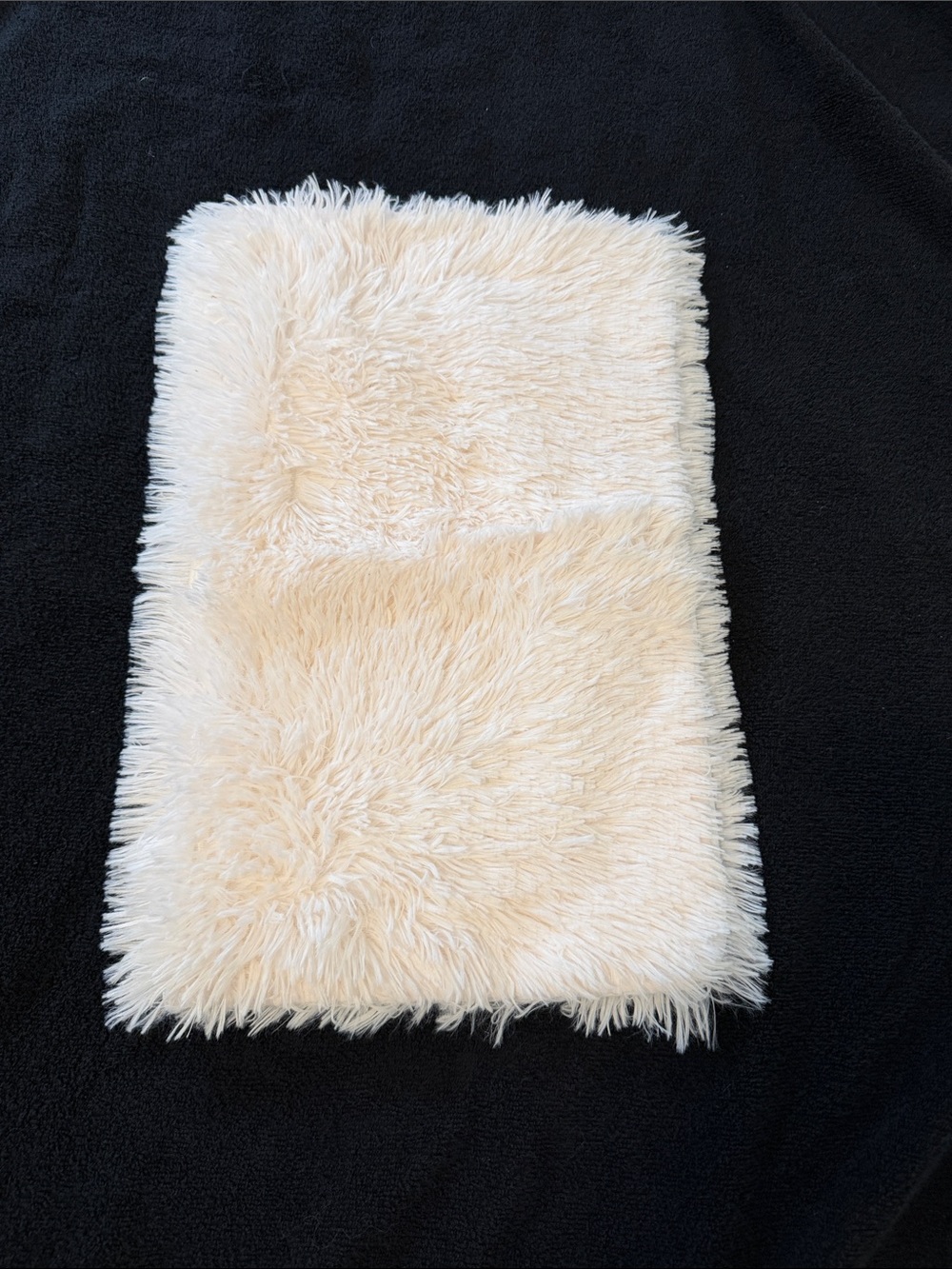 Plush soft Faux Fur Rectangle pillow case cover in White new nwot